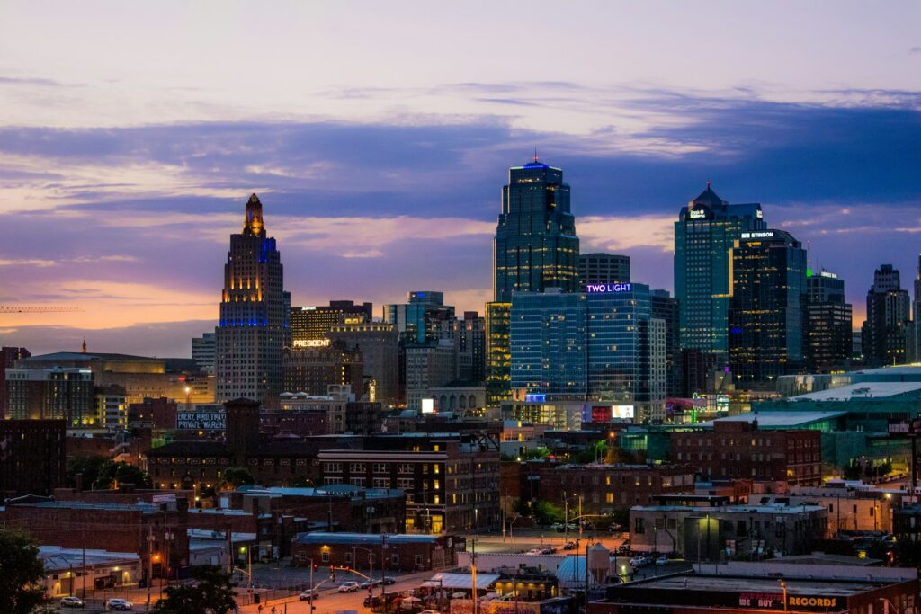 Best AI Masters Degree Programs in Kansas
